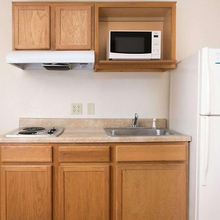 Woodspring Suites Memphis Northeast Bagian luar foto
